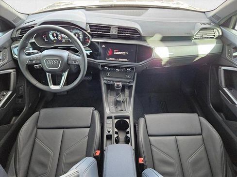 New 2025 Audi Q3 2.0T Premium w/ Convenience Package image 15