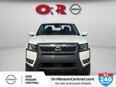 Certified 2025 Nissan Frontier SV w/ SV Convenience Package image 2