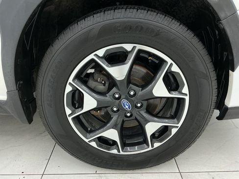 Used 2020 Subaru Crosstrek 2.0i Premium w/ Moonroof Package 2 AWD/4WD image 47