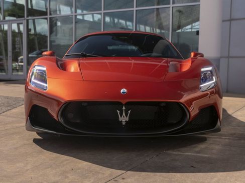 Used 2024 Maserati MC20 Coupe RWD image 14