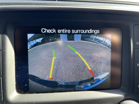 Used 2018 RAM 1500 Classic SLT image 18