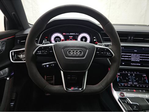 Used 2024 Audi RS 6 performance AWD/4WD image 10