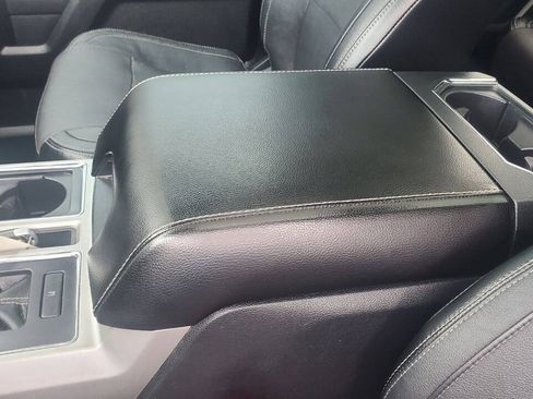 Used 2015 Ford F150 Lariat w/ Equipment Group 502A Luxury RWD image 13