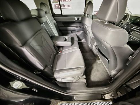 Used 2026 Hyundai Santa Fe SEL AWD/4WD image 30