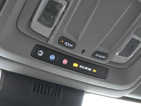 Used 2023 Chevrolet Silverado 1500 RST image 20