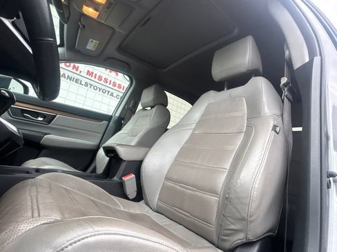 Used 2019 Honda CR-V EX-L image 10