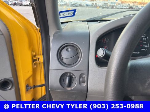 Used 2004 Ford F150 STX image 14