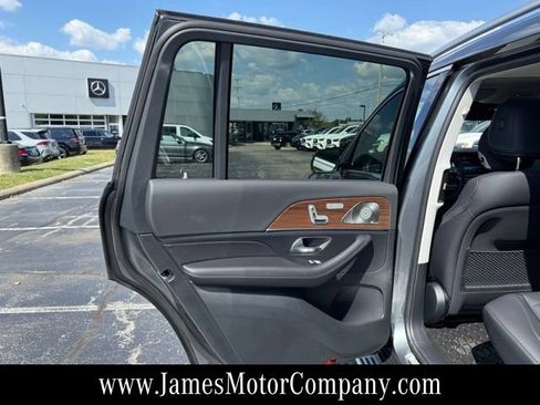 Certified 2026 Mercedes-Benz GLS 450 4MATIC image 16