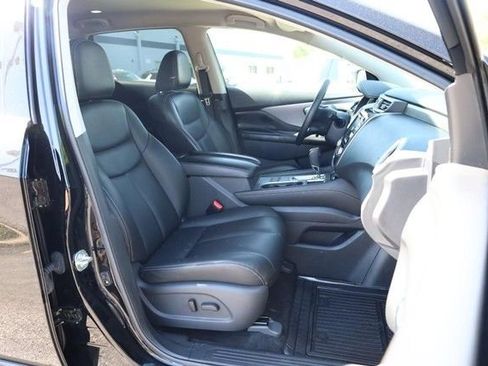 Certified 2024 Nissan Murano SV w/ SV Midnight Edition Package AWD/4WD image 24