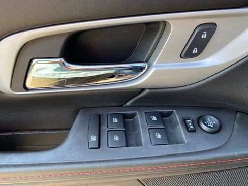 Used 2014 GMC Terrain SLT w/ Cargo Package AWD/4WD image 17