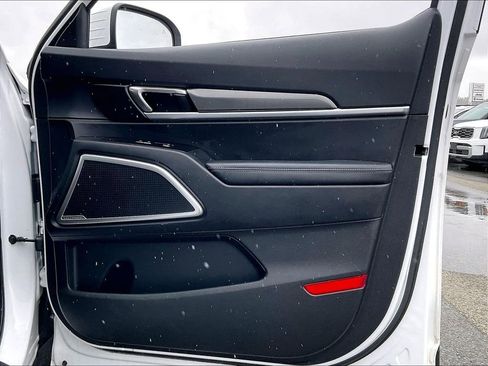 Used 2023 Kia Telluride S w/ S Sunroof Package image 11