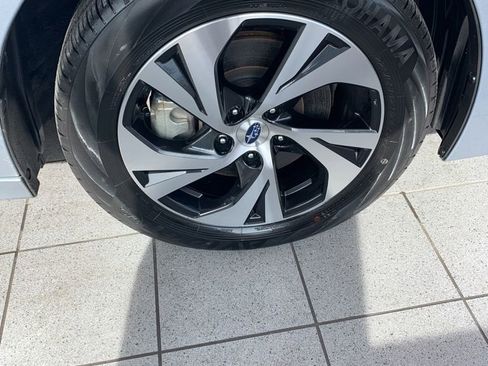 Certified 2025 Subaru Legacy Premium AWD/4WD image 17