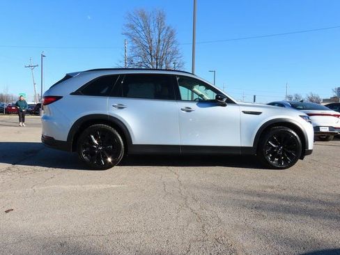 Used 2025 MAZDA CX-90 3.3 Turbo w/ Premium Sport Pkg image 9