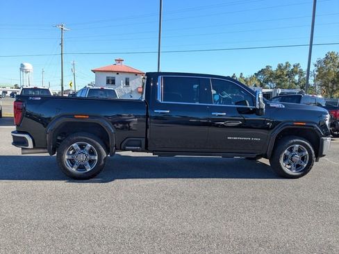 Used 2025 GMC Sierra 2500 SLT w/ SLT Premium Package AWD/4WD image 3
