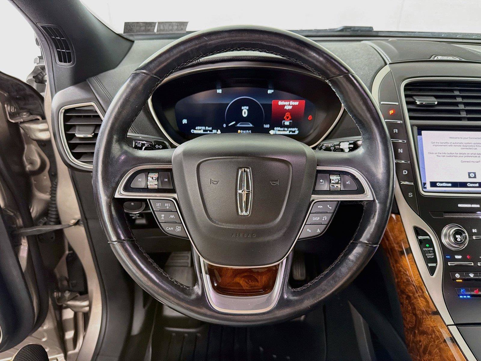 Used 2019 Lincoln Nautilus Reserve AWD/4WD image 3