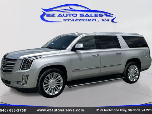 Used 2016 Cadillac Escalade ESV Platinum AWD/4WD image 9