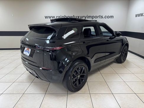 Used 2025 Land Rover Range Rover Evoque S image 6