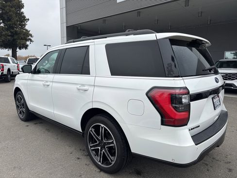 Used 2020 Ford Expedition Limited w/ Equipment Group 303A image 5