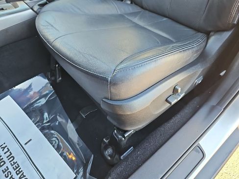 Used 2012 Subaru Forester 2.5X Limited image 32