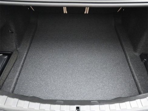 New 2026 BMW 330i Sedan w/ M Sport Package image 29