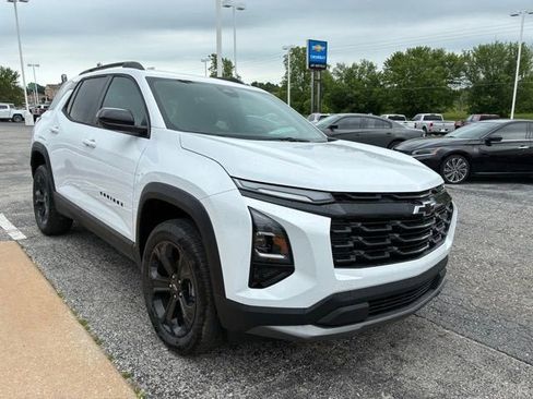 New 2026 Chevrolet Equinox LT FWD image 4