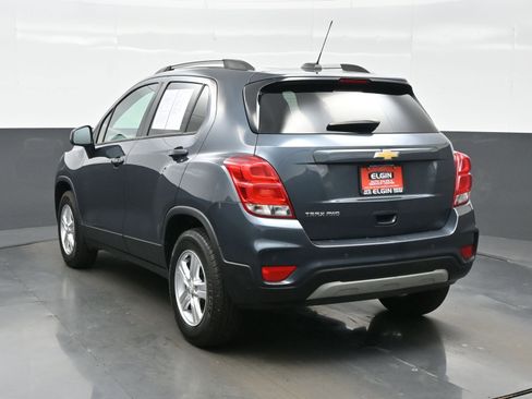 Used 2022 Chevrolet Trax LT w/ Driver Confidence Package AWD/4WD image 4