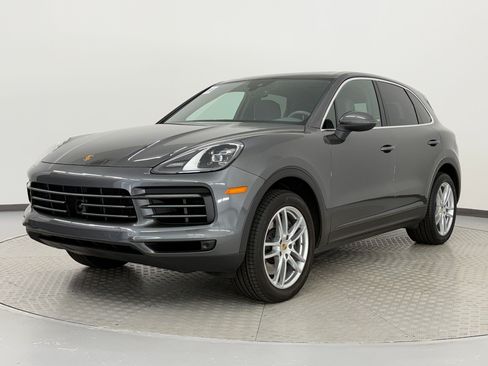 Certified 2023 Porsche Cayenne AWD/4WD image 1
