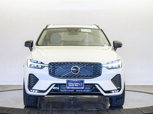 New 2026 Volvo XC60 B5 Ultra w/ Climate Package PRO image 7