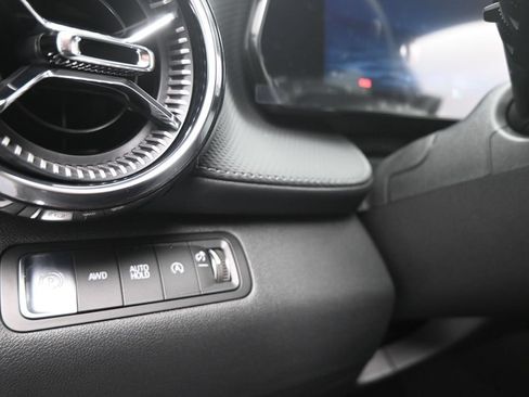 New 2026 Chevrolet Equinox LT AWD/4WD image 17