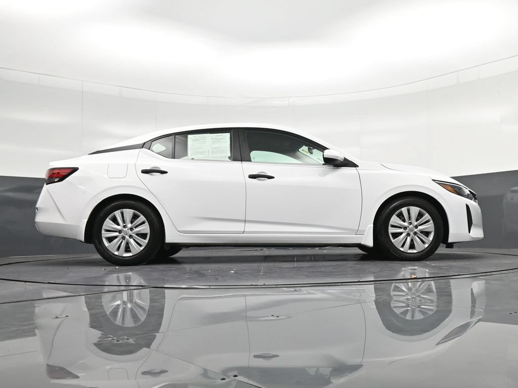 Used 2024 Nissan Sentra S FWD image 28