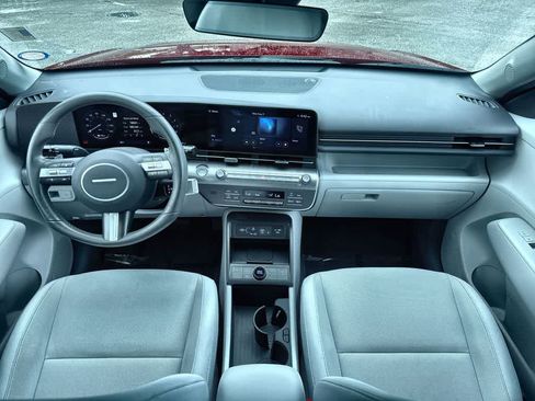 Used 2024 Hyundai Kona SEL w/ Convenience Package FWD image 24