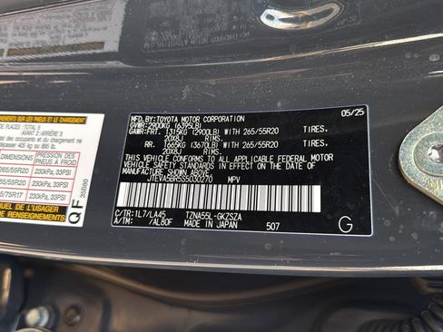 Certified 2025 Toyota 4Runner Limited image 33