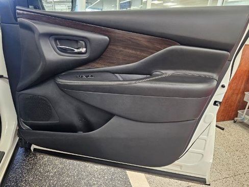 Used 2020 Nissan Murano Platinum AWD/4WD image 26