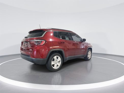 Used 2022 Jeep Compass Latitude w/ Convenience Group image 8