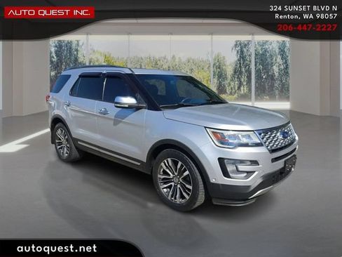Used 2016 Ford Explorer Platinum AWD/4WD image 3