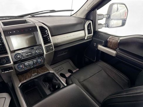 Used 2018 Ford F250 Lariat AWD/4WD image 23