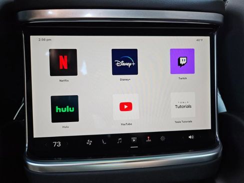 Used 2024 Tesla Model X Plaid image 65