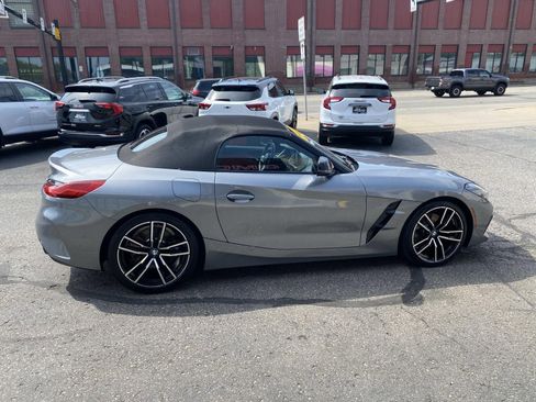 Used 2023 BMW Z4 sDrive30i w/ Premium Package RWD image 9