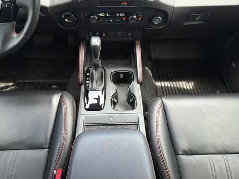 Used 2023 Nissan Frontier PRO-4X w/ Pro-4X Premium Package AWD/4WD image 22