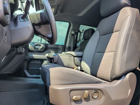 Used 2024 Chevrolet Silverado 1500 Custom Trail Boss image 7