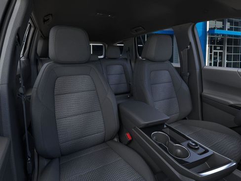 New 2026 Chevrolet Equinox LT w/ Safety and Technology Package FWD image 16