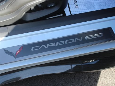 Used 2018 Chevrolet Corvette Grand Sport w/ Carbon 65 Edition image 18