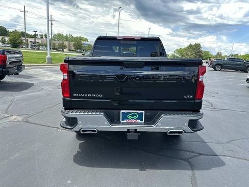 Used 2025 Chevrolet Silverado 1500 LTZ w/ LTZ Premium Package AWD/4WD image 6