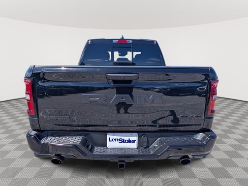 Used 2025 RAM 1500 Big Horn AWD/4WD image 4