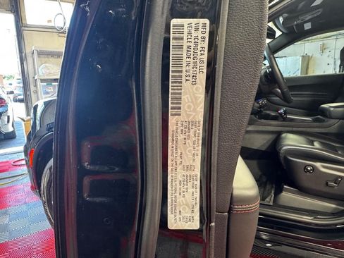 Used 2024 Dodge Durango GT AWD/4WD image 30