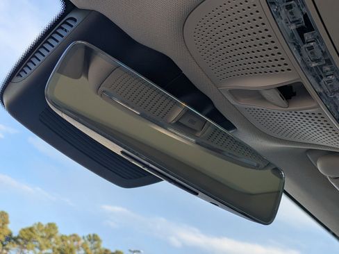 Certified 2022 Mercedes-Benz GLC 300 image 28