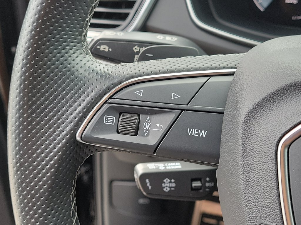 Used 2021 Audi SQ5 Prestige AWD/4WD image 36
