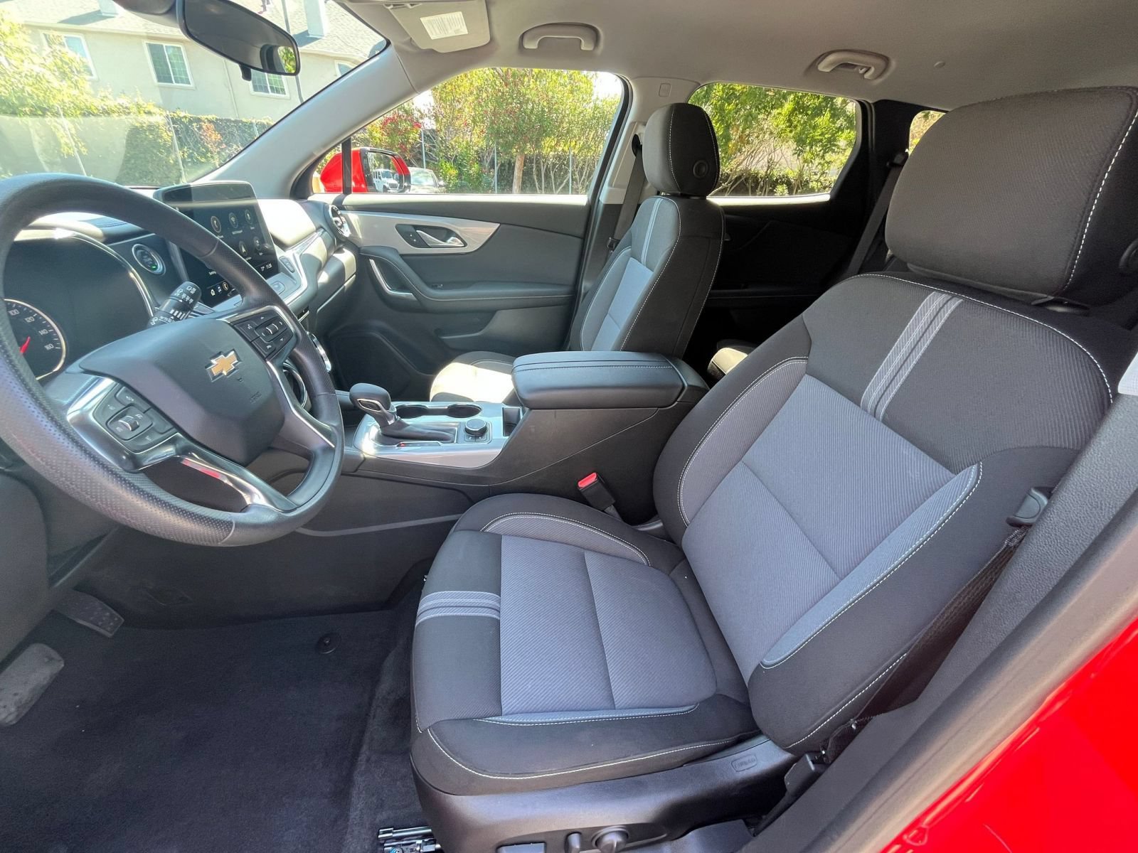 Used 2026 Chevrolet Blazer LT FWD image 27