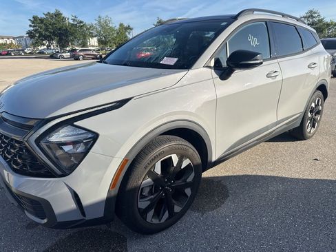 Certified 2023 Kia Sportage X-Line w/ X-Line Premium Package image 9