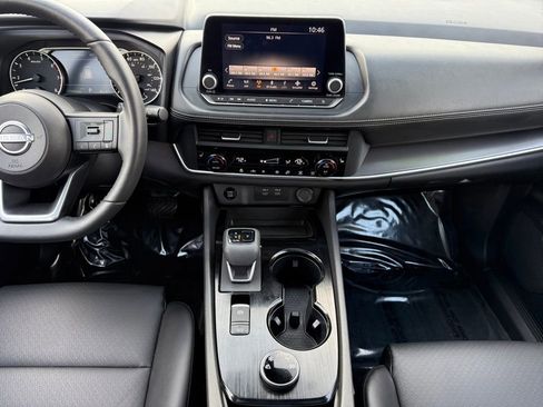 Certified 2024 Nissan Rogue SV w/ SV Premium Package image 19